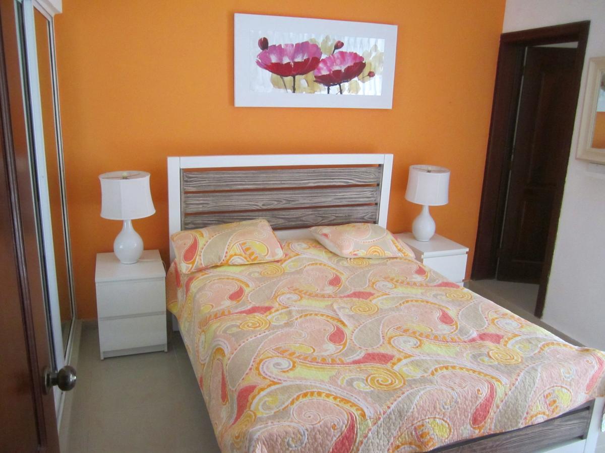 Sunshine Guest House Punta Cana Exterior foto